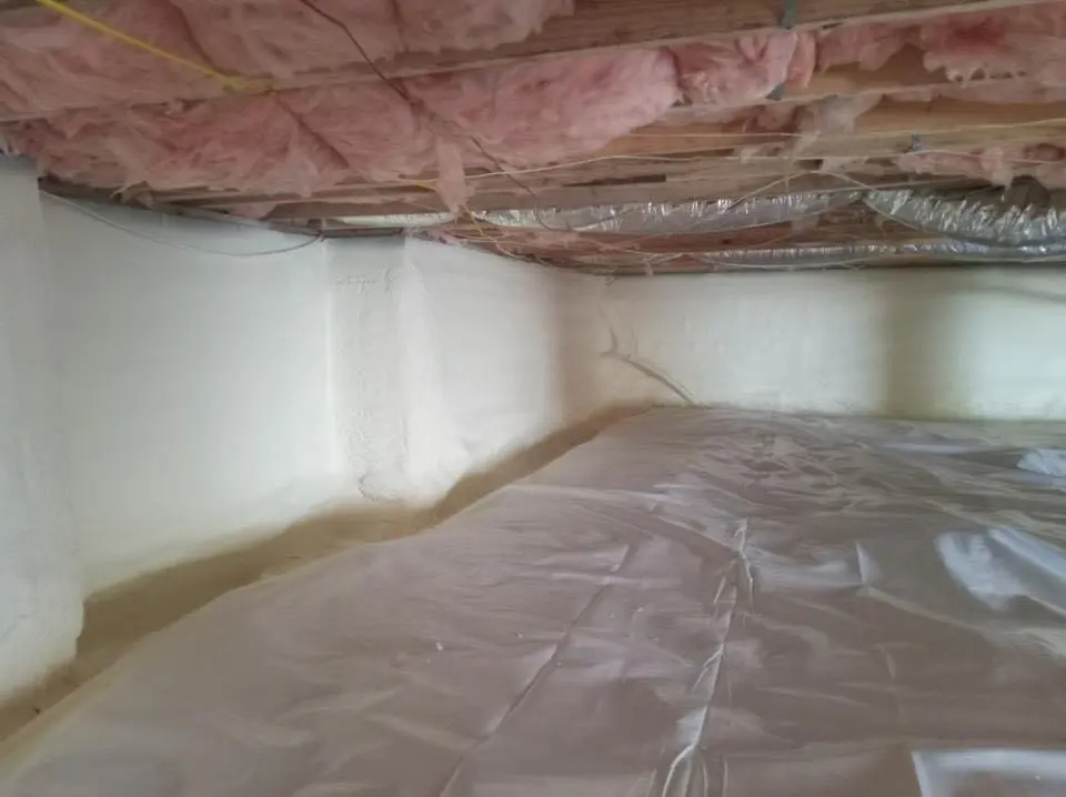 Crawl space encapsulation with closed-cell spray foam for Roof Waterproofing in Seminole